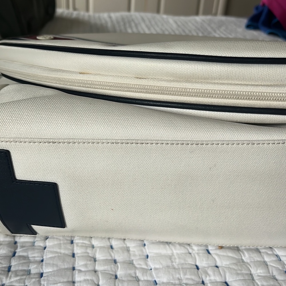 Tory Burch White and Burgundy Travel Bag - Picture 6 of 10